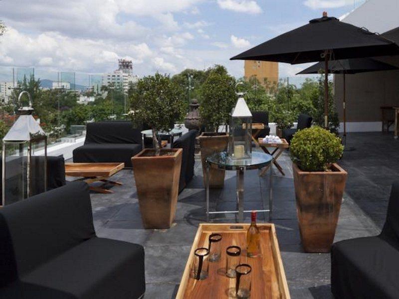 Demetria Hotel Guadalajara Buitenkant foto