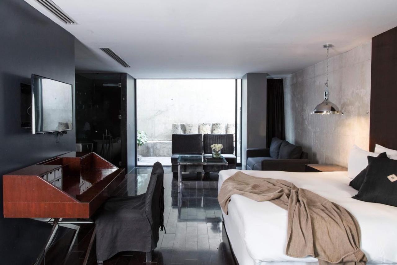 Demetria Hotel Guadalajara Buitenkant foto