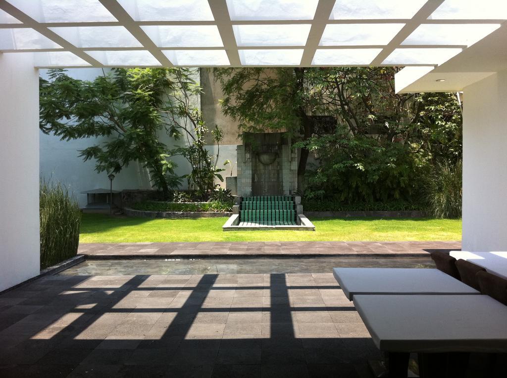 Demetria Hotel Guadalajara Buitenkant foto