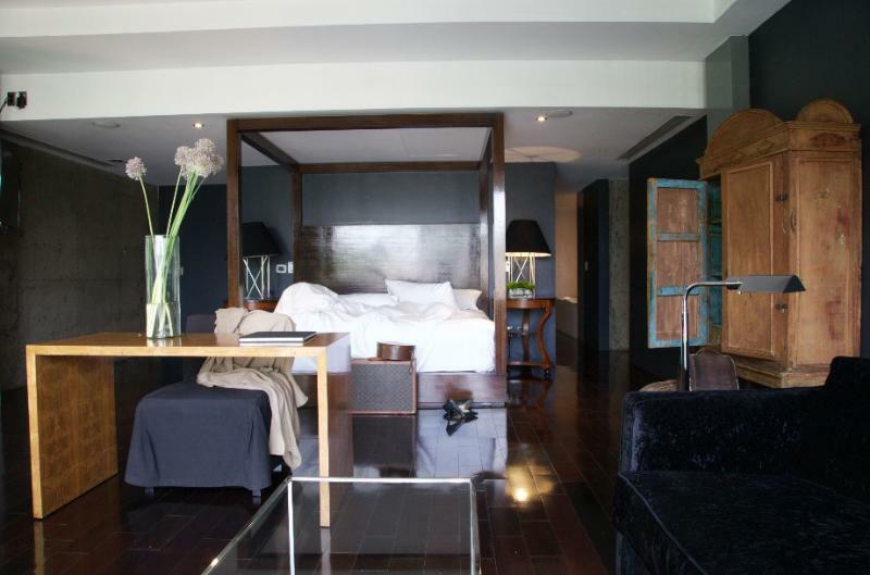 Demetria Hotel Guadalajara Buitenkant foto